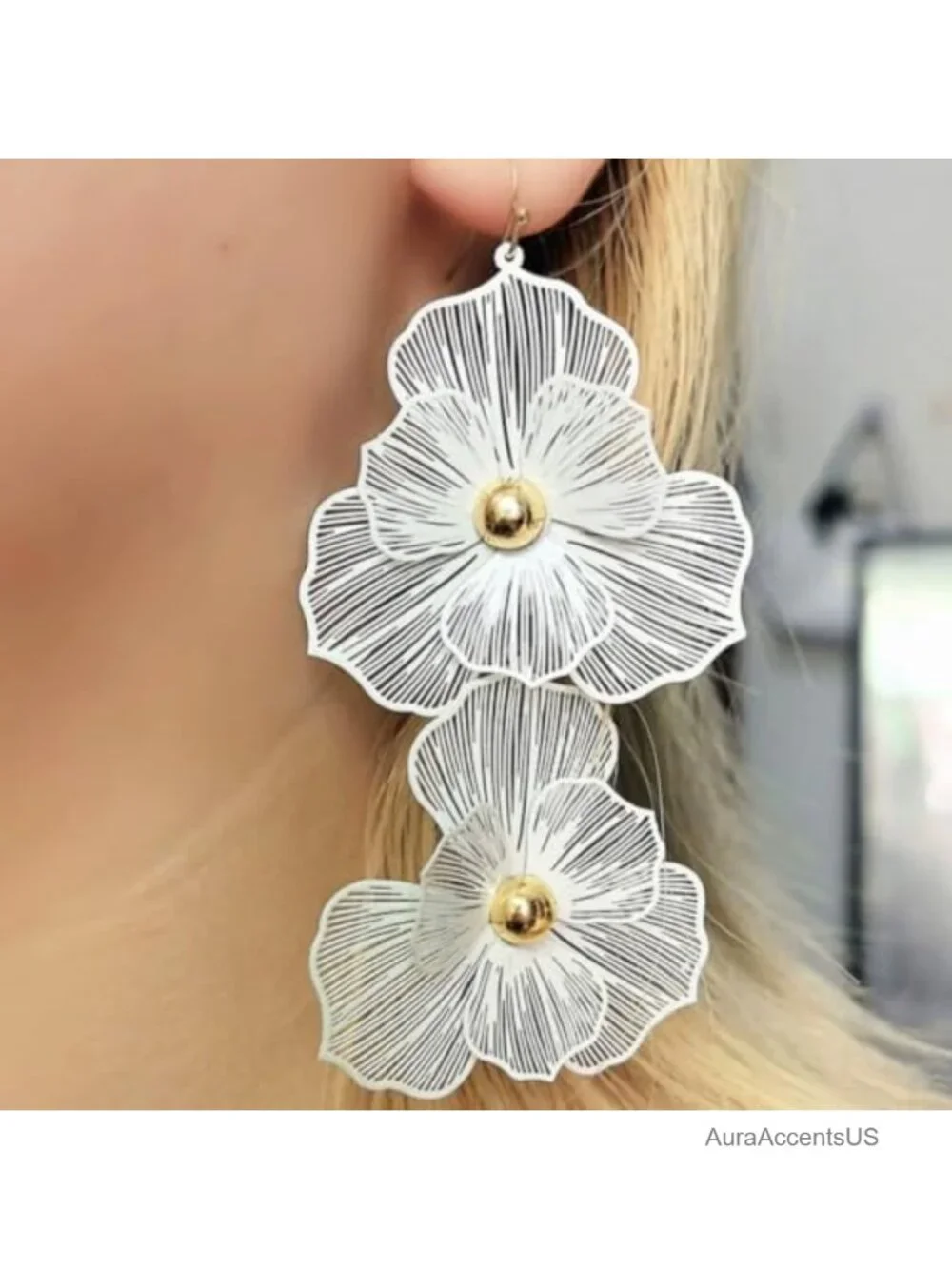 Large Gold Flower Filigree Dangle Earrings Women Vintage 3D Petal Statement